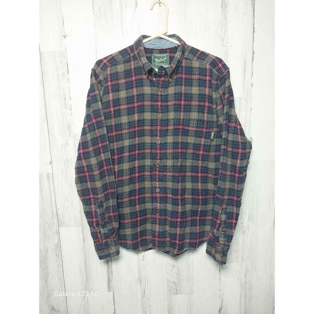 Woolrich Men’s Flannel Plaid Button Up Long Sleeve Medium